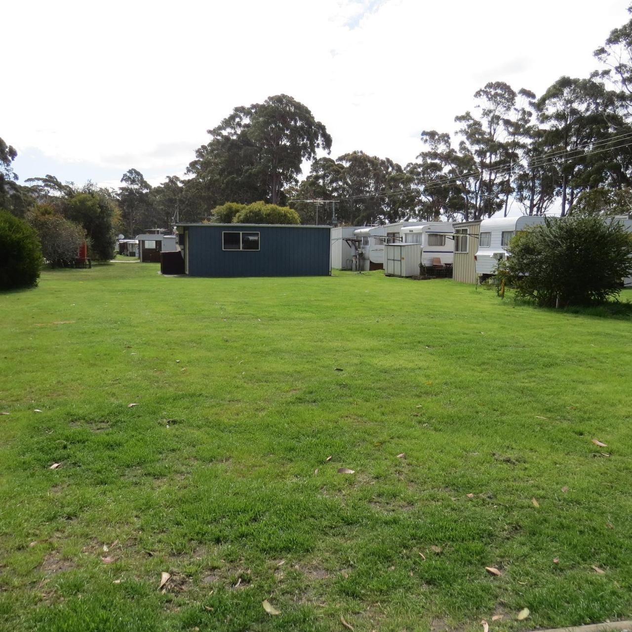 Captain Cook Holiday Park Adventure Bay Exterior photo